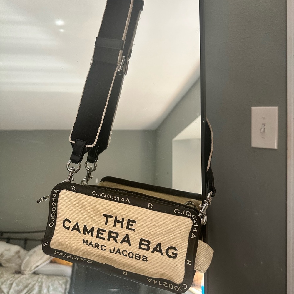 Marc Jacobs The Camera Bag in Black and Tan
